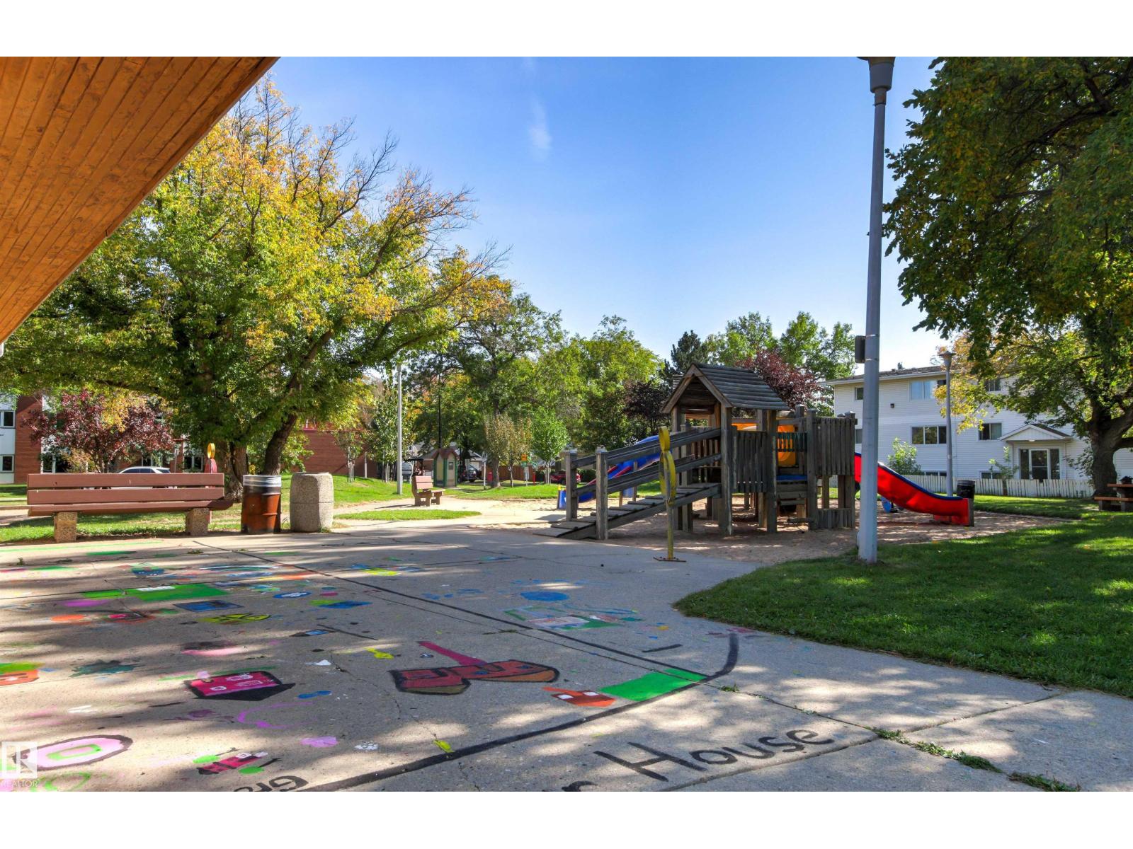 10966 128 ST NW - 71