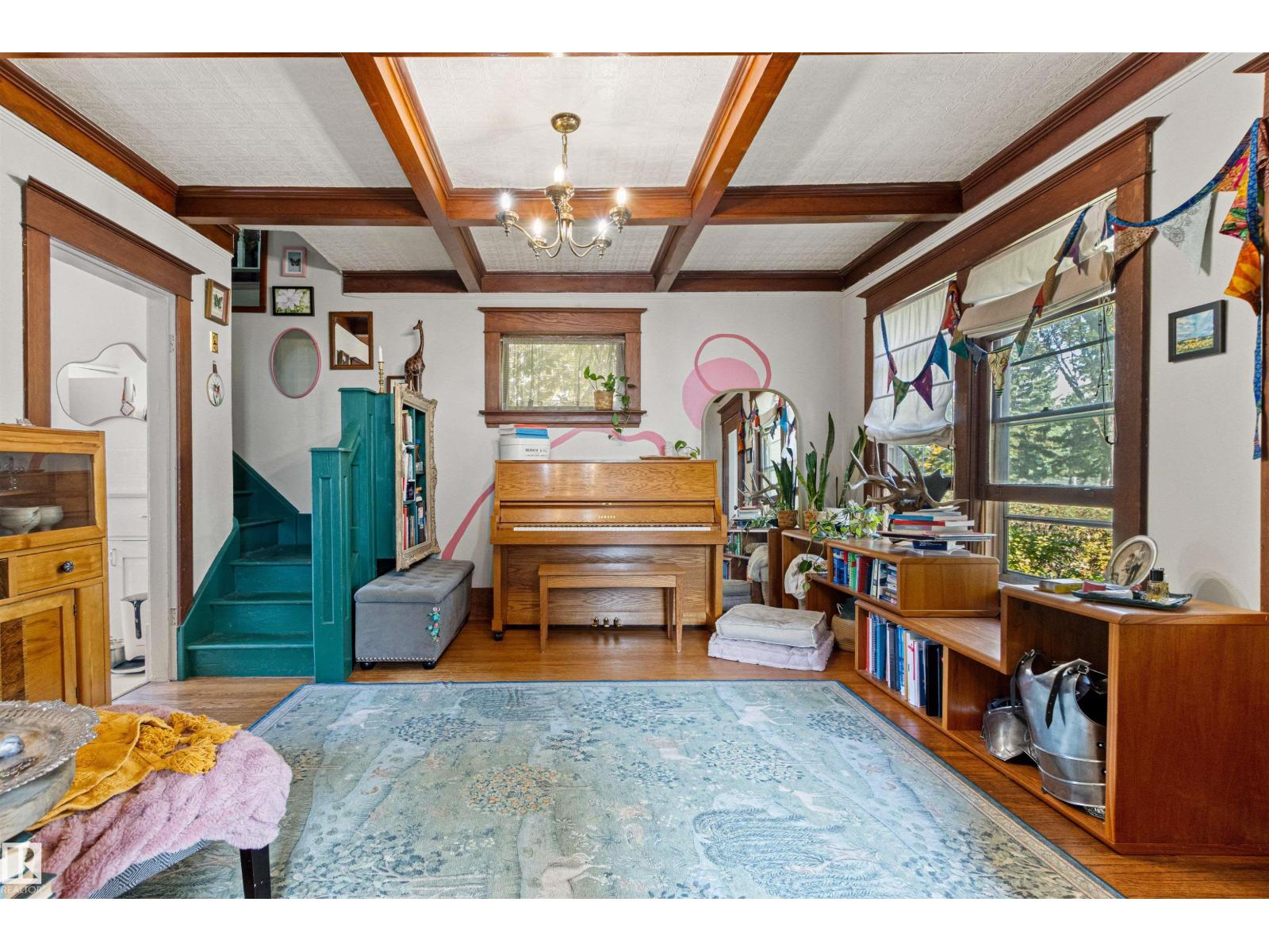 10966 128 ST NW - 8