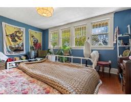 10966 128 St Nw, Edmonton, AB T5M0W4 Photo 30