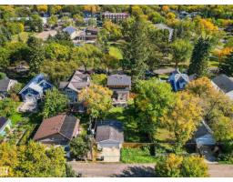 10966 128 St Nw, Edmonton, AB T5M0W4 Photo 57