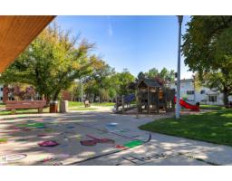 10966 128 St Nw, Edmonton, AB T5M0W4 Photo 71