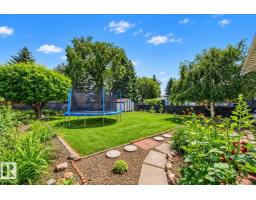 2911 83 St Nw, Edmonton, AB T6K3A4 Photo 32
