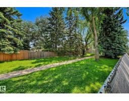 2911 83 St Nw, Edmonton, AB T6K3A4 Photo 36