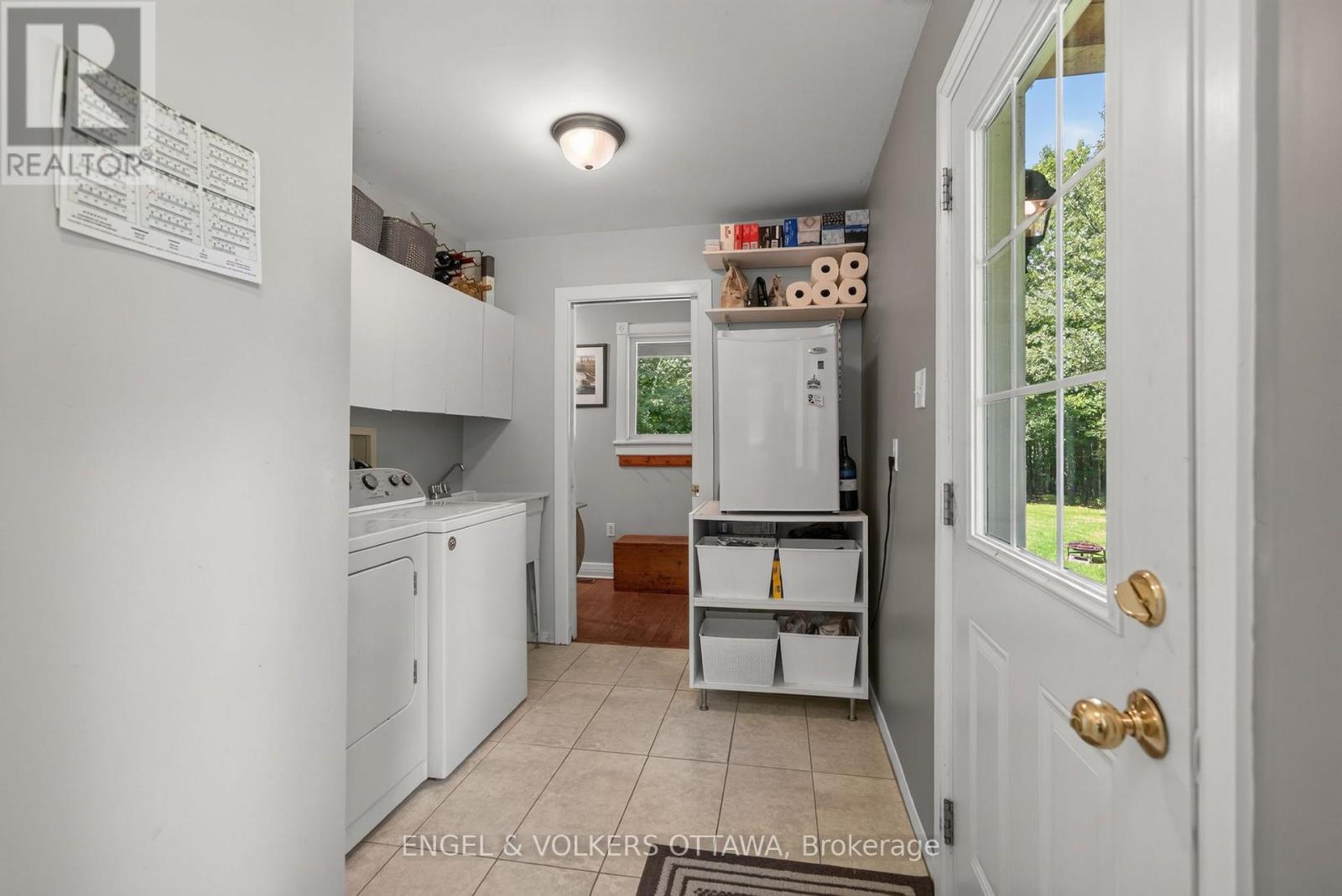 101 LONGFORD LANE - Image 18