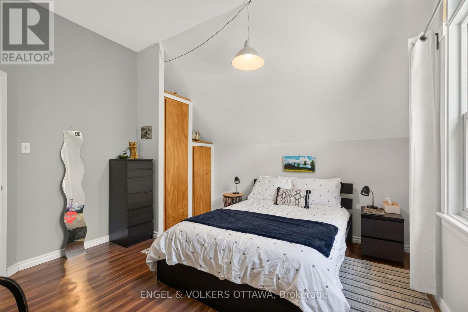 101 LONGFORD LANE - Image 30
