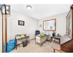 272 Woodside Road Nw, Airdrie, AB T4B2C6 Photo 22