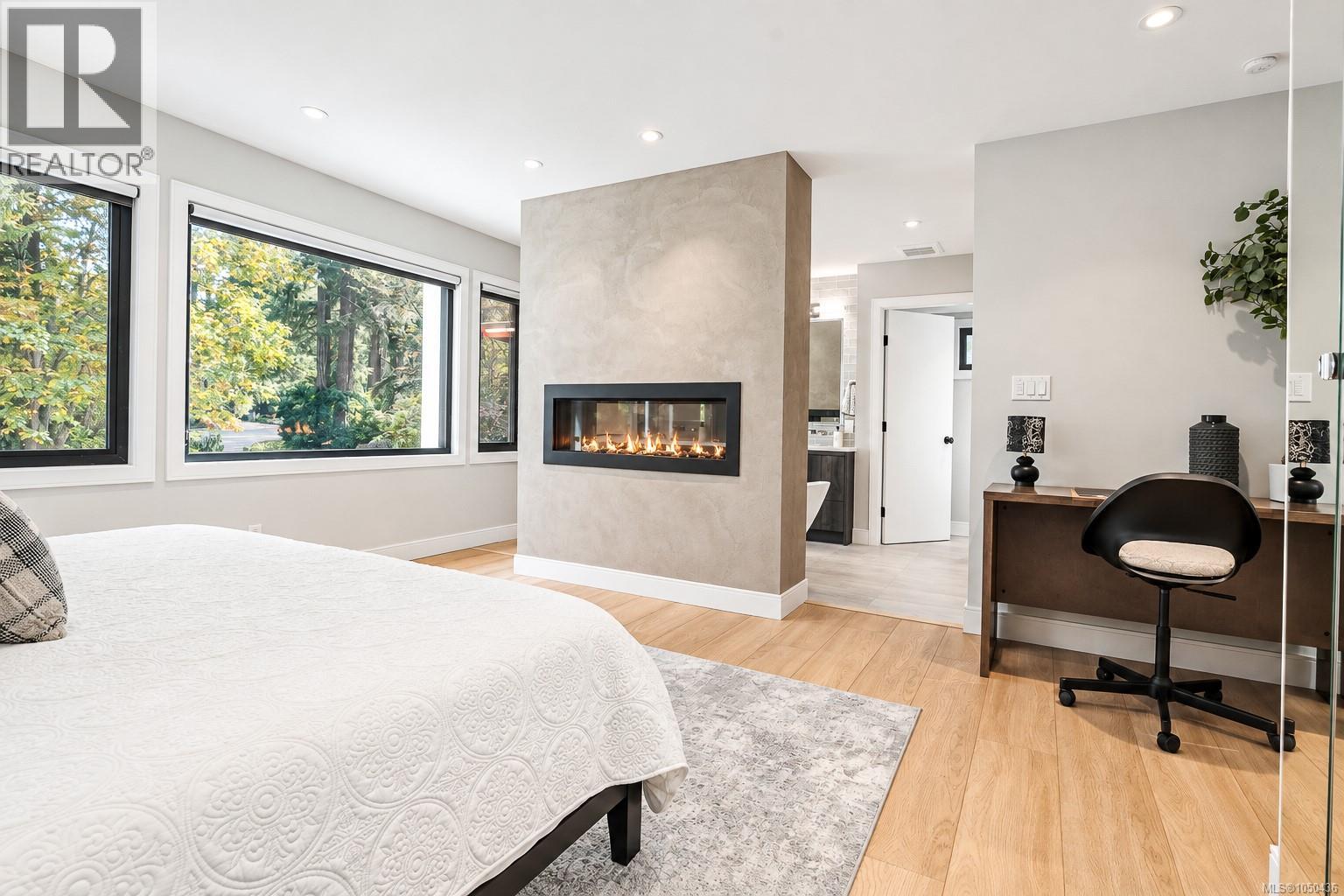  973 Wagonwood Place, Saanich