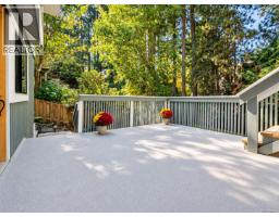 973 Wagonwood Pl, Saanich, BC V8X4M1 Photo 50