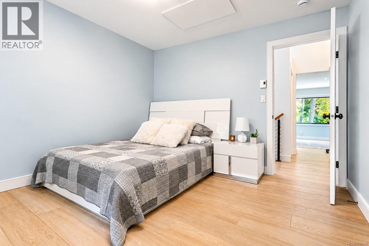  973 Wagonwood Place, Saanich