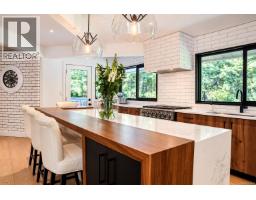 Ensuite - 973 Wagonwood Pl, Saanich, BC V8X4M1 Photo 14