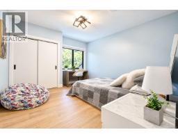 973 Wagonwood Pl, Saanich, BC V8X4M1 Photo 27