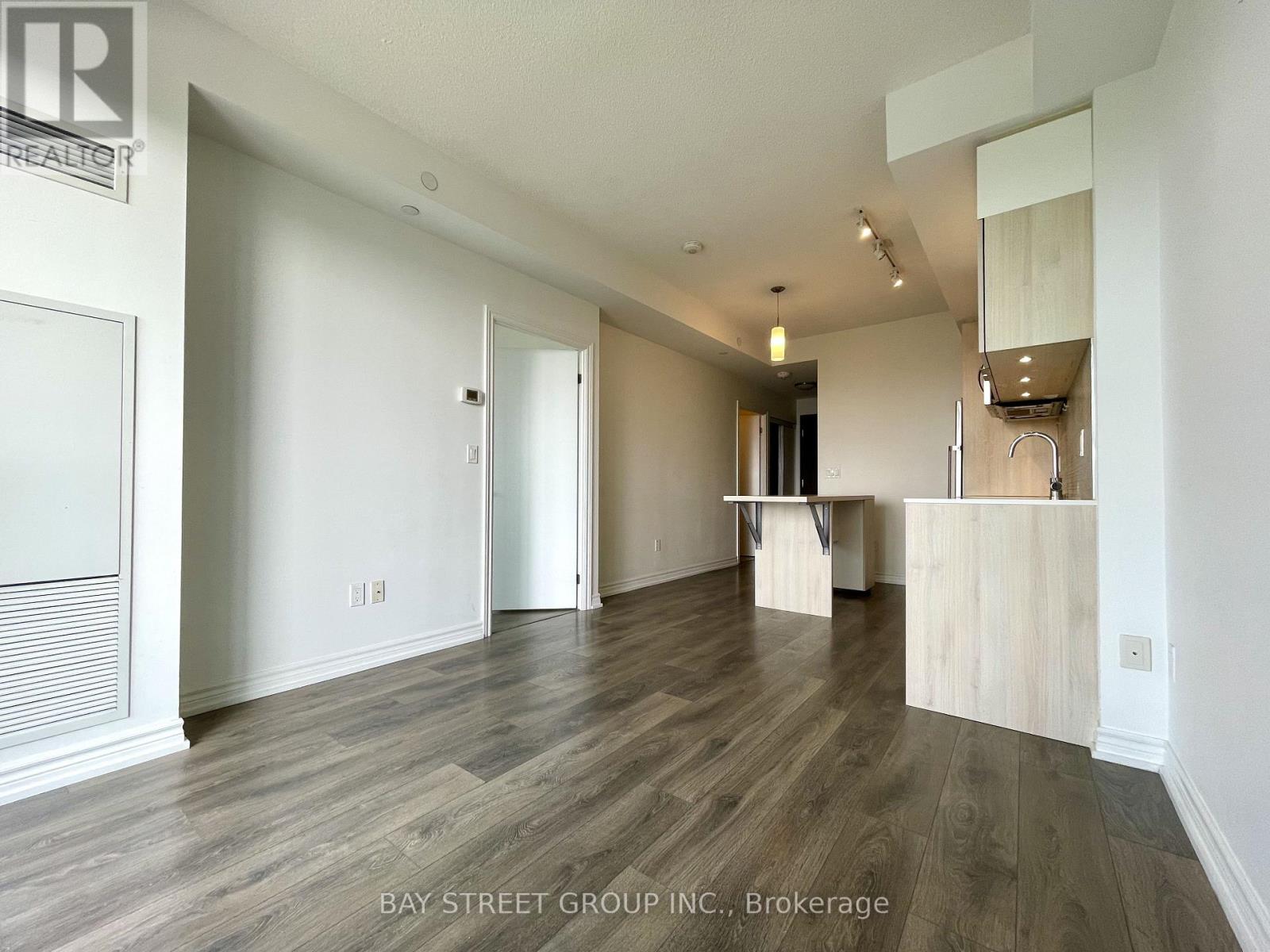 #1104 50 FOREST MANOR ROAD - 7