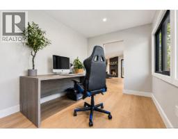 973 Wagonwood Pl, Saanich, BC V8X4M1 Photo 39