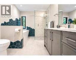 973 Wagonwood Pl, Saanich, BC V8X4M1 Photo 41