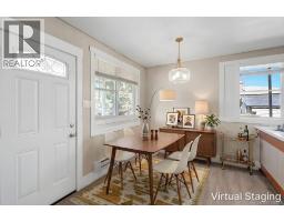 Kitchen - 426 & 426a Buller St, Ladysmith, BC V9G1T4 Photo 9