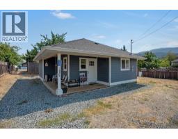 426 & 426a Buller St, Ladysmith, BC V9G1T4 Photo 18