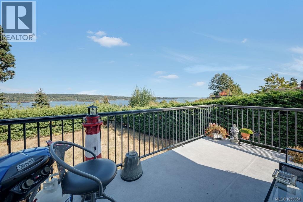 275 Bayview Ave - Image 56