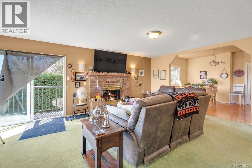275 Bayview Ave - 39