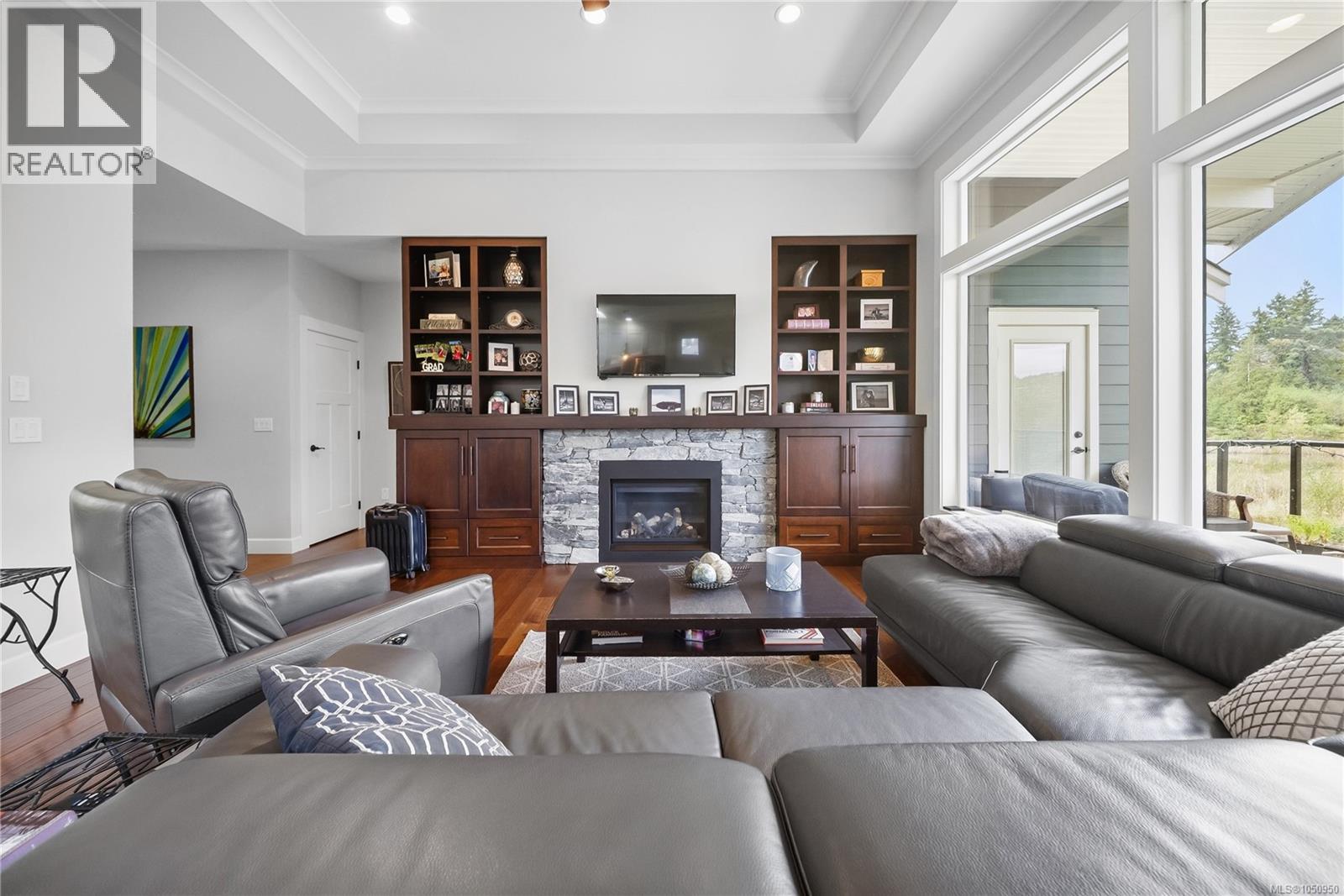 5848 Linyard Rd - 2