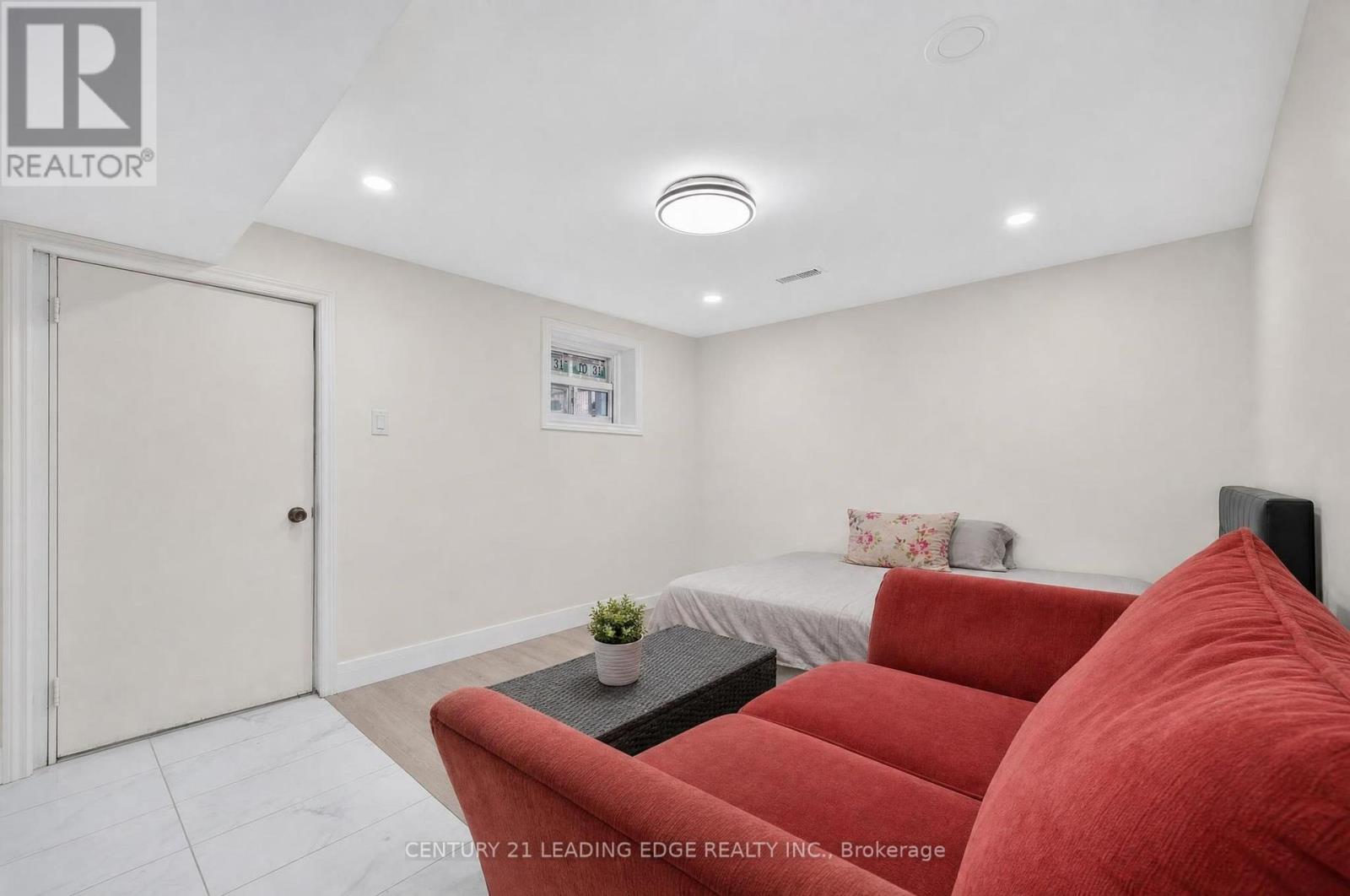 78 SOUTH EDGELY AVENUE - Image 38