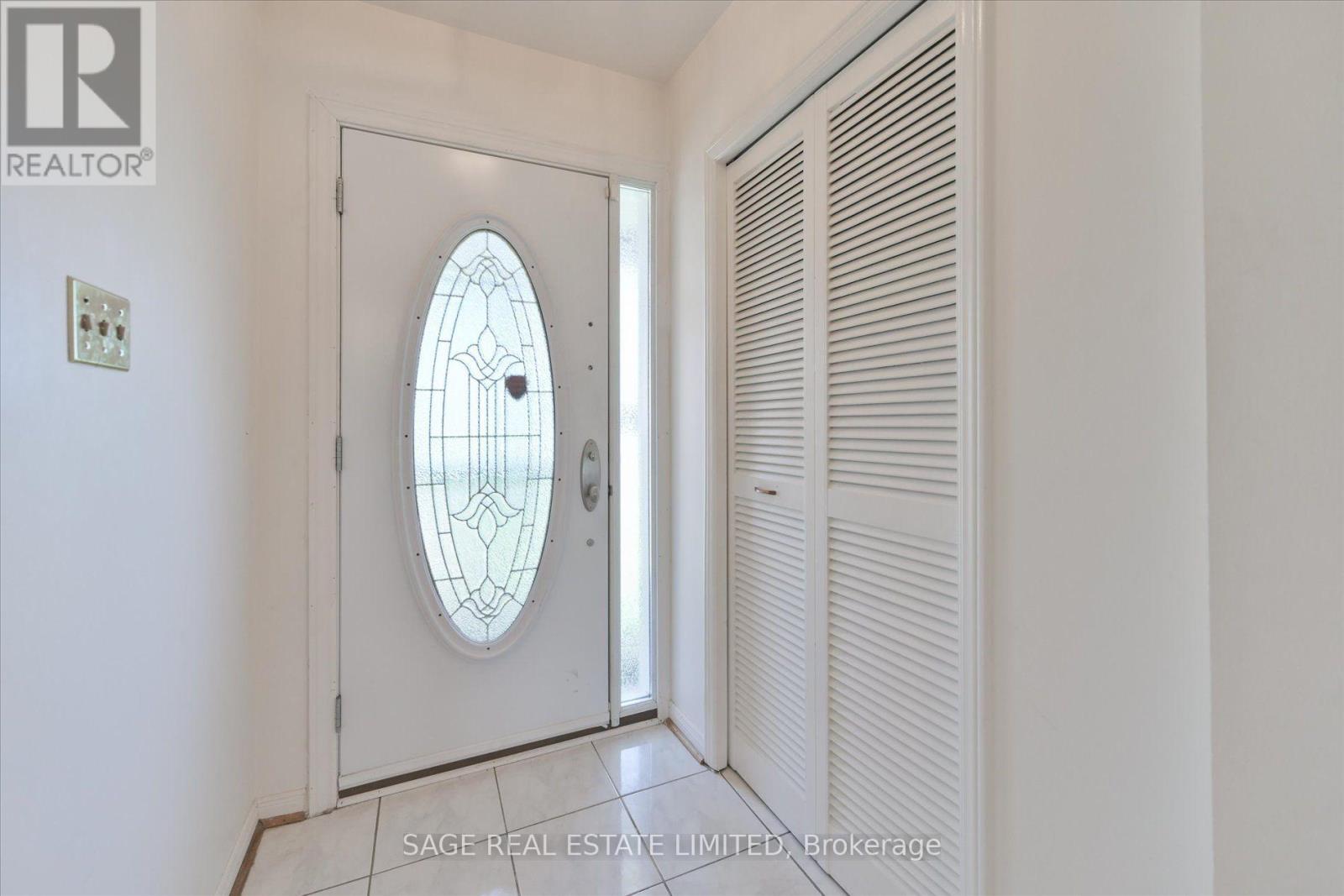 34 CRAKETTS AVENUE - 4