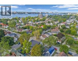 687 Assumption Street, Windsor, ON N8A3B5 Photo 22
