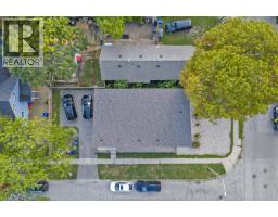 687 Assumption Street, Windsor, ON N8A3B5 Photo 25