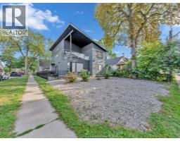 687 Assumption Street, Windsor, ON N8A3B5 Photo 27