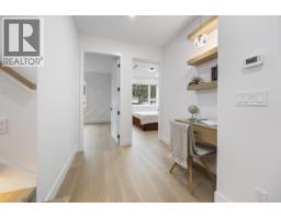 2 2070 E 26th Avenue, Vancouver, BC V5N2W4 Photo 14