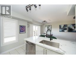 207 - 10 Dunsheath Way, Markham, ON L6B1N3 Photo 14