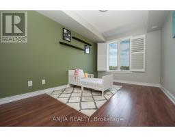 207 - 10 Dunsheath Way, Markham, ON L6B1N3 Photo 21