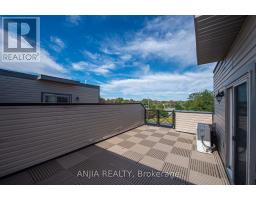 207 - 10 Dunsheath Way, Markham, ON L6B1N3 Photo 30