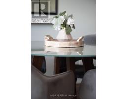Den - 207 - 10 Dunsheath Way, Markham, ON L6B1N3 Photo 6