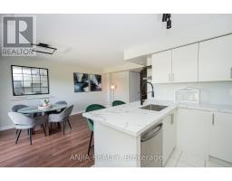 207 - 10 Dunsheath Way, Markham, ON L6B1N3 Photo 9