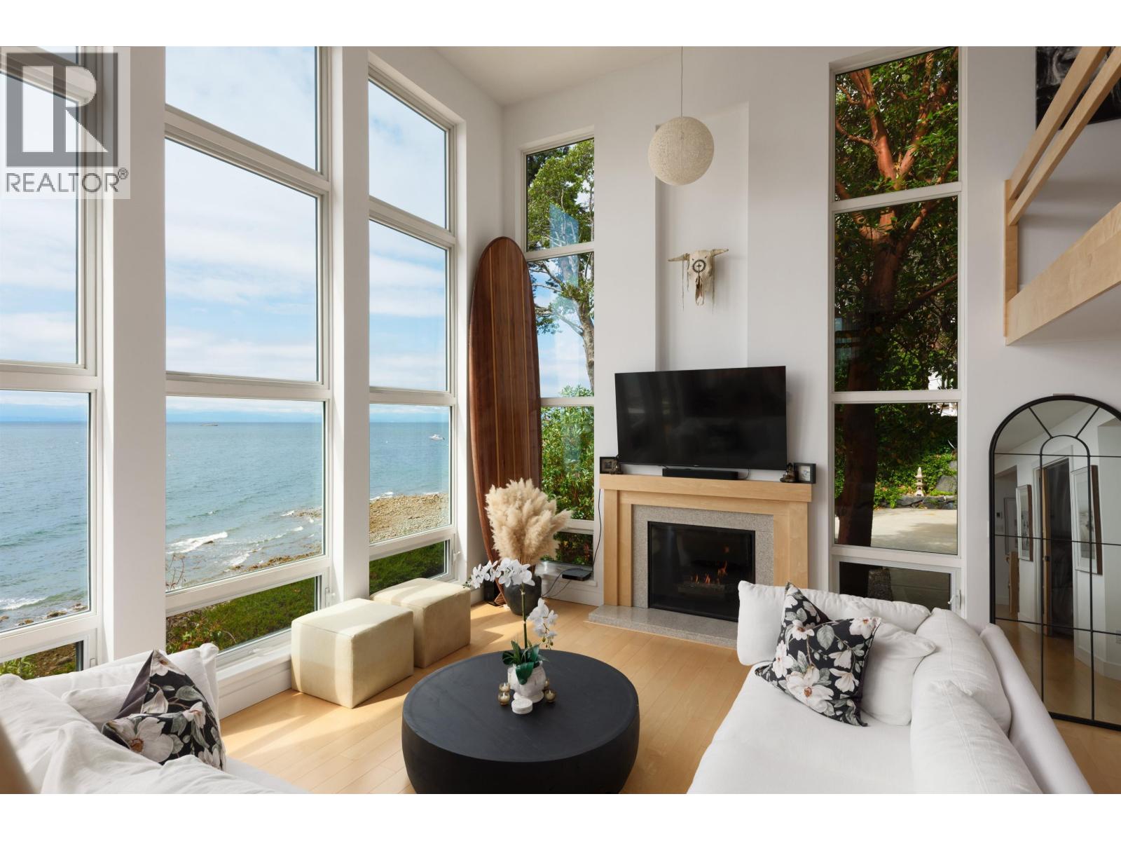 6655 SUNSHINE COAST Highway, Sechelt, British Columbia, V7Z0M9, Sechelt, British Columbia — photo 4 of 5