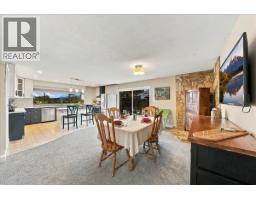 12461 Meadow Brook Place, Maple Ridge, BC V4R2H6 Photo 11