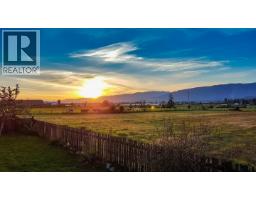 12461 Meadow Brook Place, Maple Ridge, BC V4R2H6 Photo 37