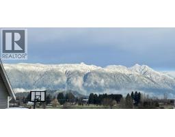12461 Meadow Brook Place, Maple Ridge, BC V4R2H6 Photo 40
