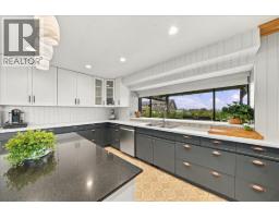 12461 Meadow Brook Place, Maple Ridge, BC V4R2H6 Photo 8