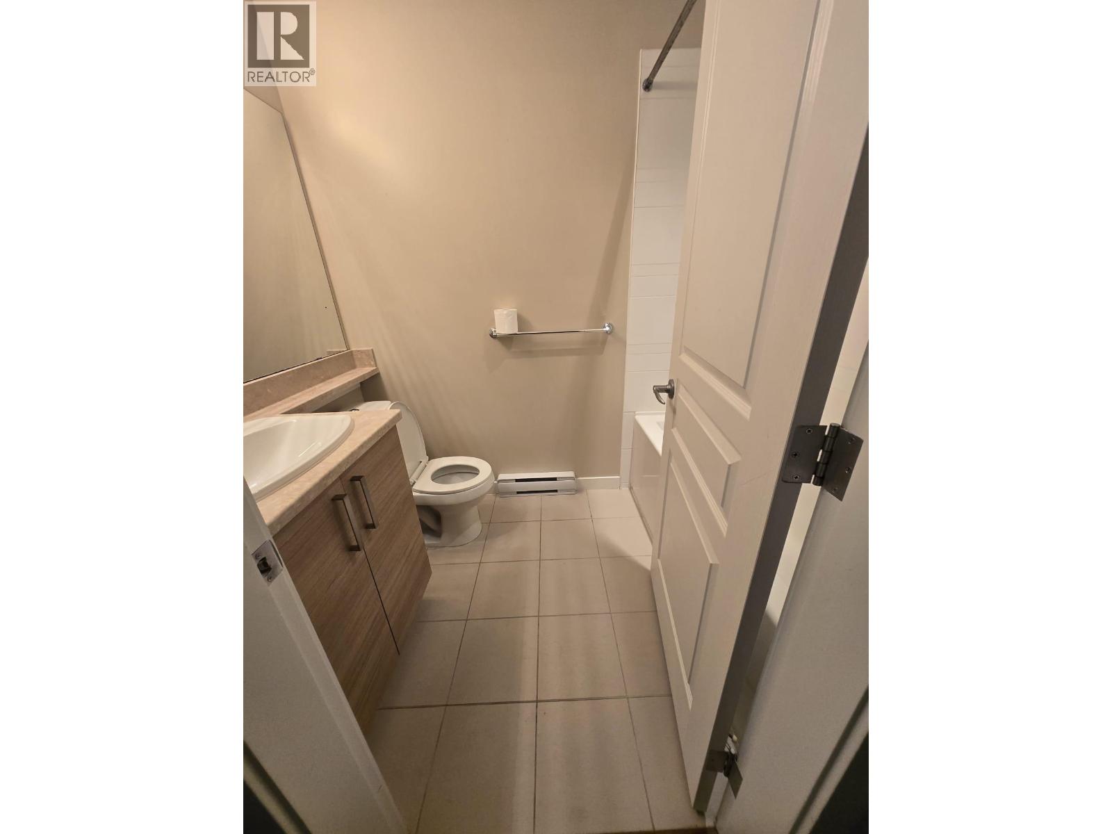 #104 1153 KENSAL Place, Coquitlam, British Columbia, V3B0G3, Coquitlam, British Columbia — photo 5 of 5