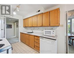 305 - 23 Woodlawn Road E, Guelph, ON N1H7G6 Photo 16