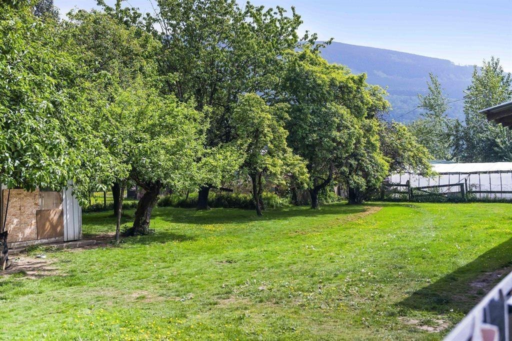 Photo of 41588 YARROW CENTRAL ROAD, Yarrow 26