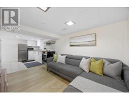 45 Seventeenth Street, Toronto, ON M8V3K2 Photo 25