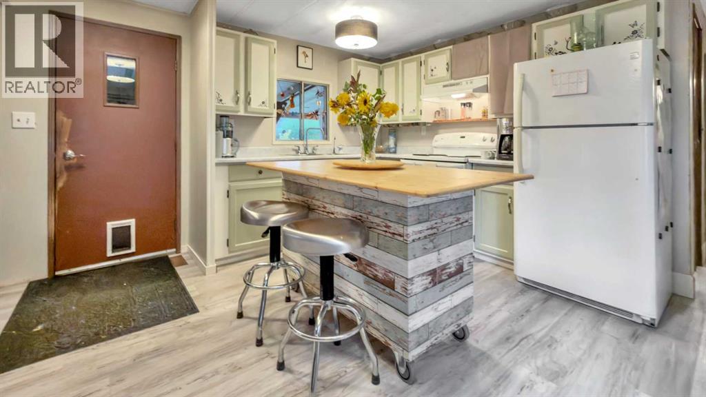 Listing photo – 4415 62 Street, Rocky Mountain House