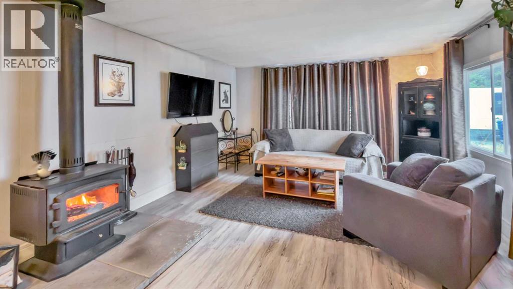 Listing photo – 4415 62 Street, Rocky Mountain House