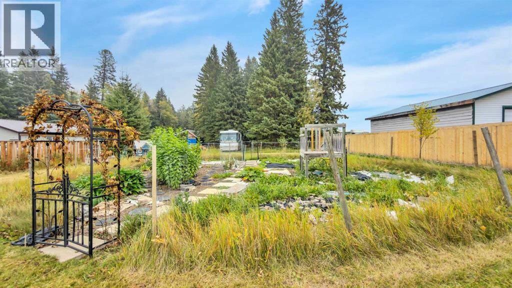 Listing photo – 4415 62 Street, Rocky Mountain House