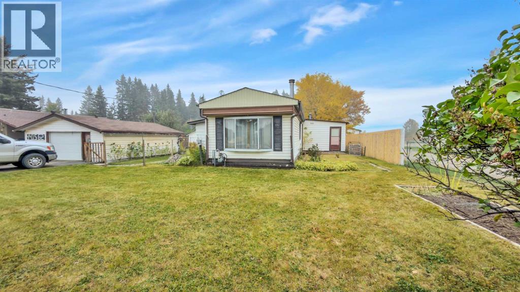 Listing photo – 4415 62 Street, Rocky Mountain House