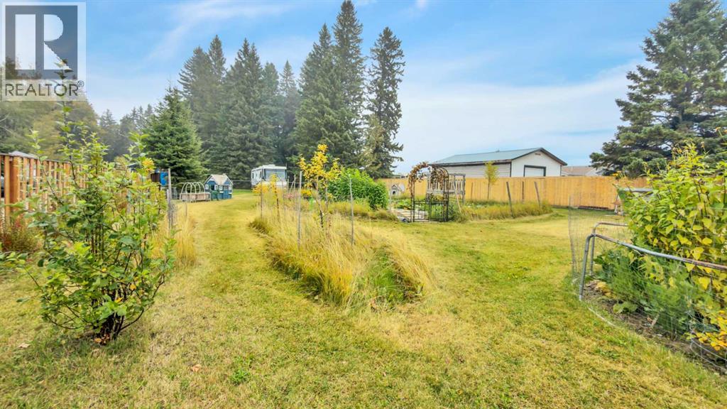 Listing photo – 4415 62 Street, Rocky Mountain House