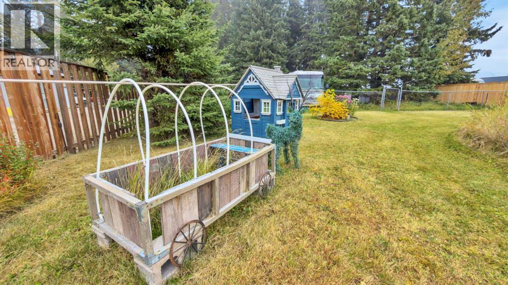 Listing photo – 4415 62 Street, Rocky Mountain House