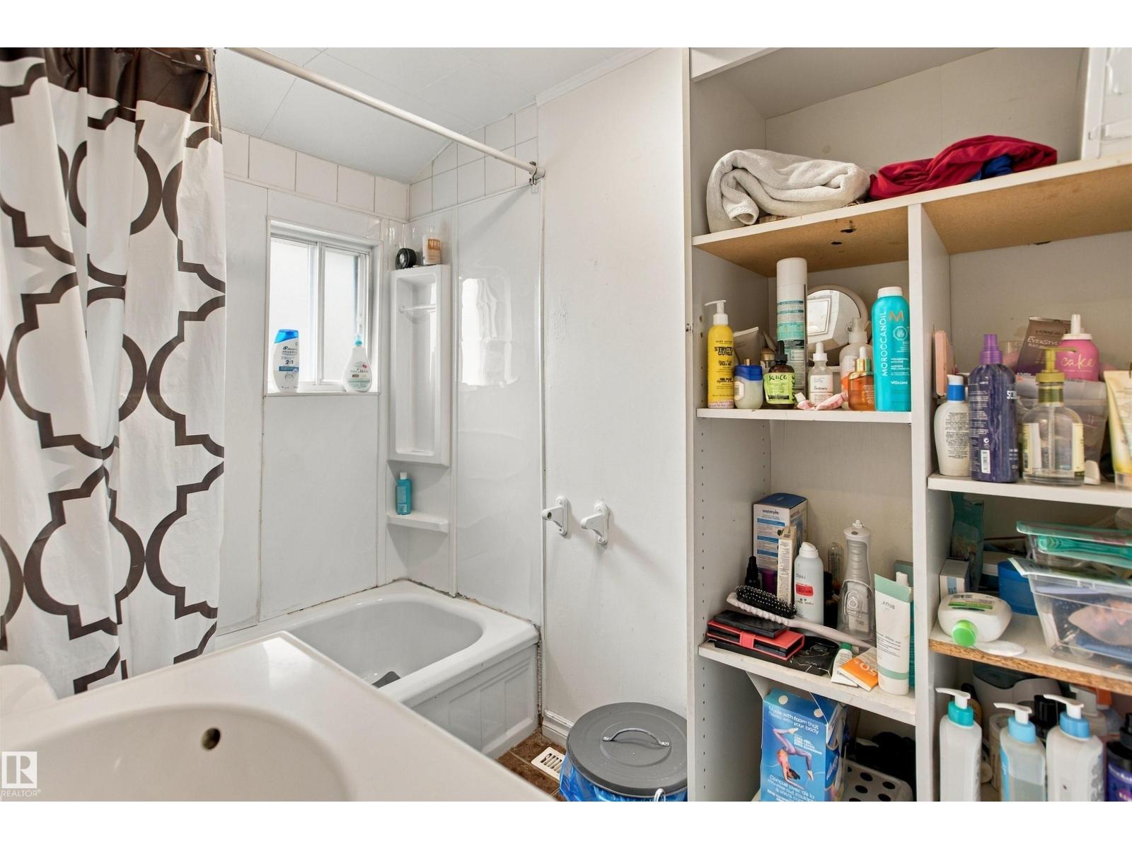 12707 73 ST NW - 12